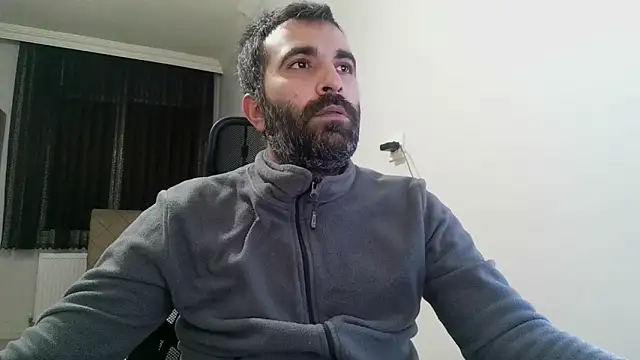 Snapshot of tgltplsr chatting on 01.15.25 tgltplsr online show from 01.15.25