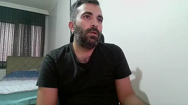 Snapshot of tgltplsr chatting on 01.30.25 tgltplsr online show from 01.30.25