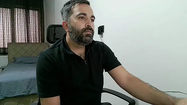 Snapshot of tgltplsr chatting on 09.27.25 tgltplsr online show from 09.27.25