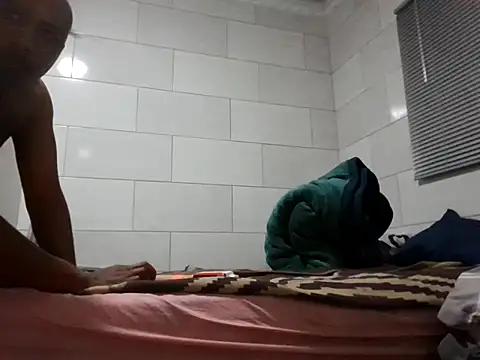 Snapshot of Stormward chatting on 09.11.25 Stormward online show from 09.11.25