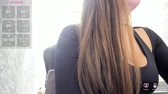 LunaBaker-1 online show from 01.15.26