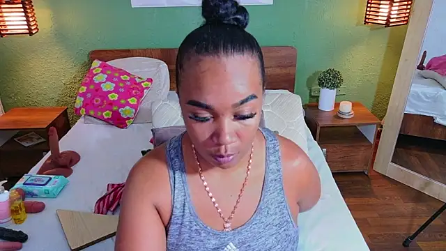 dannaahbrown online show from 06.16.26