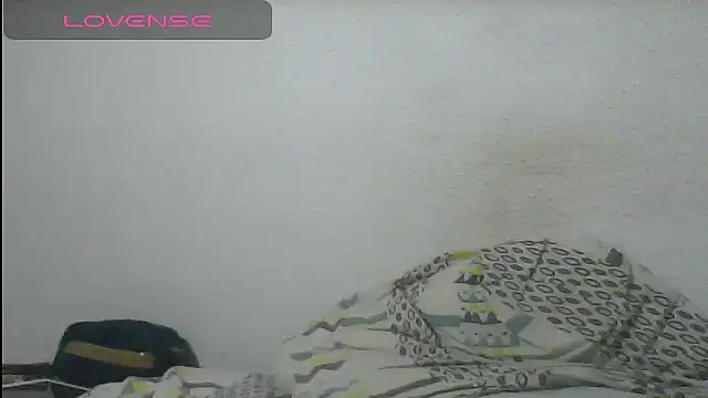 Snapshot of Tombgy07 chatting on 01.28.25 Tombgy07 online show from 01.28.25