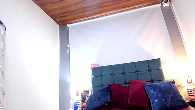 charlott lens online show from 09.28.25