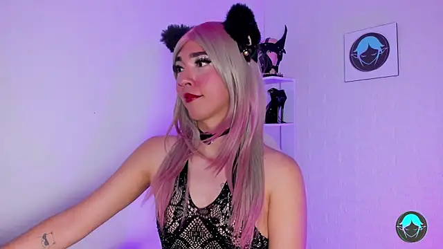 sofi elfqueen online show from 07.21.26