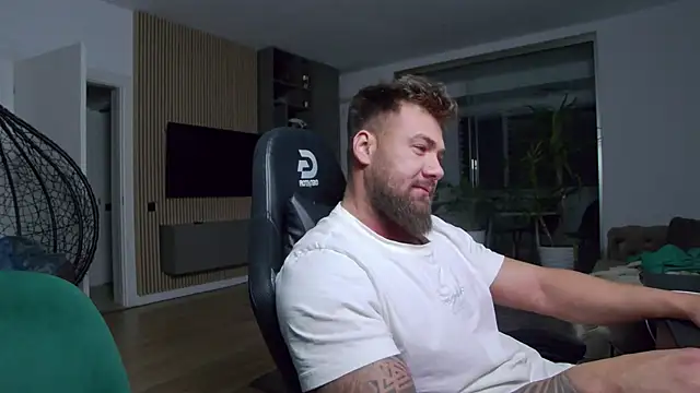 UbbeViking online show from 02.14.25