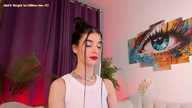 LauraCoy online show from 06.11.26