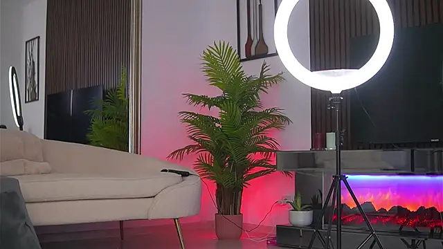 Abbela White online show from 07.04.26