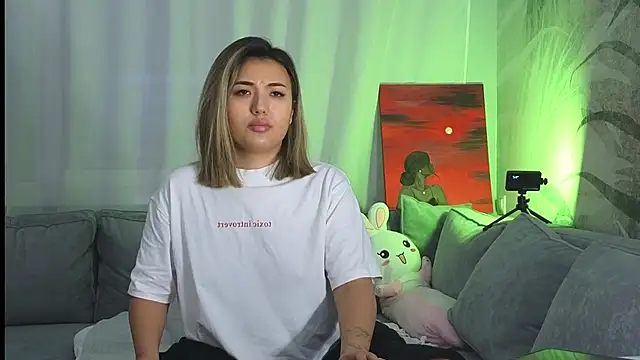 lily  foster online show from 01.19.25