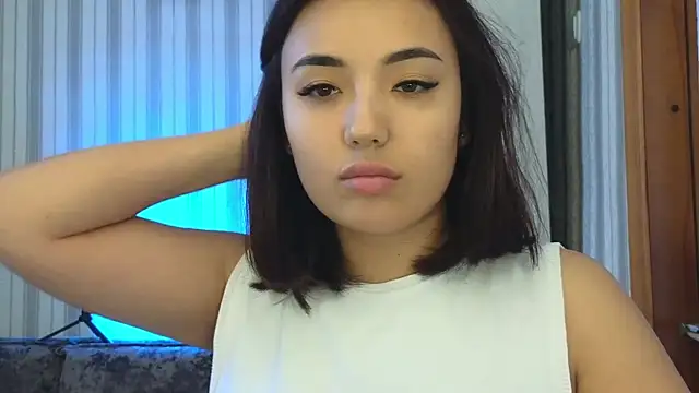 lily  foster online show from 09.11.25