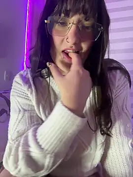 Snapshot of Megan_lu2 chatting on 02.06.25 Megan lu2 online show from 02.06.25