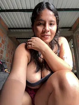 moncerrat luna online show from 12.05.24