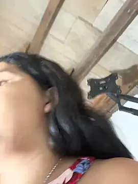 moncerrat luna online show from 02.20.26