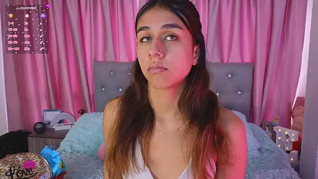 Emiily Scott1 online show from 03.21.25