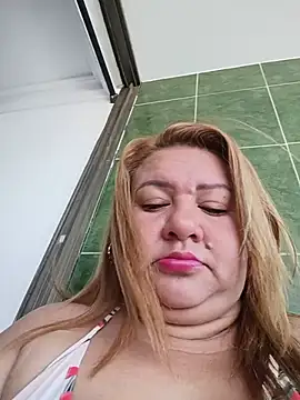 Snapshot of HORNY_MATURE25 chatting on 07.22.26 HORNY MATURE25 online show from 07.22.26