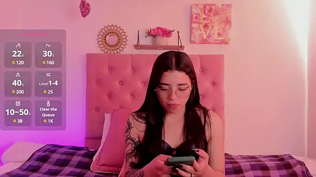 aliice walker  online show from 12.03.24