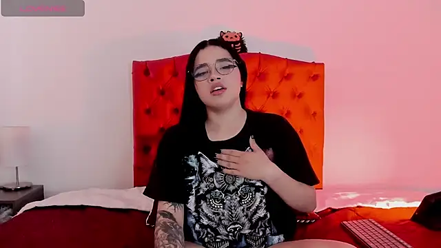 aliice walker  online show from 12.21.24