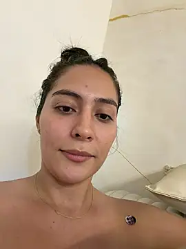 Sophie  Foxxx online show from 04.21.26