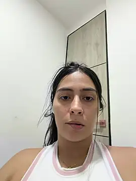 Sophie  Foxxx online show from 06.17.26