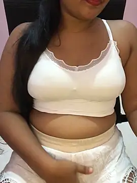 Snapshot of Rose_Olivia chatting on 03.05.26 Rose Olivia online show from 03.05.26