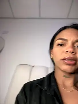 Charly  online show from 10.26.25