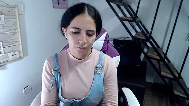 samantha baby  online show from 11.11.25