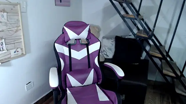 samantha baby  online show from 11.12.25