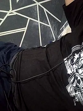 Snapshot of VikinggsSex chatting on 11.22.25 VikinggsSex online show from 11.22.25