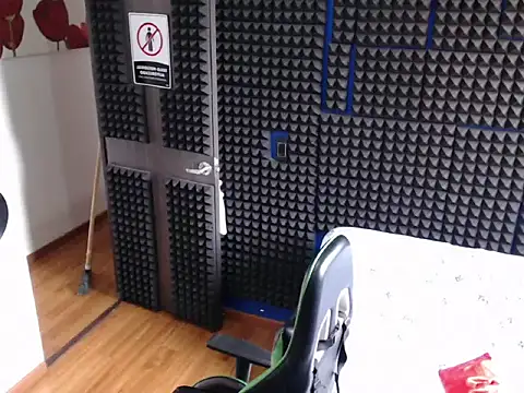 Curly Angel24 online show from 11.28.25