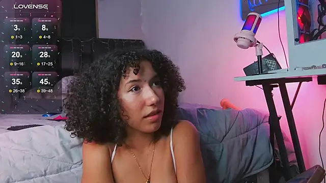 Snapshot of Lovely_Janeth chatting on 01.25.25 Lovely Janeth online show from 01.25.25