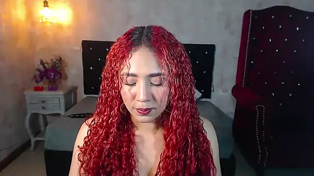 IsabelaLatina online show from 06.15.26