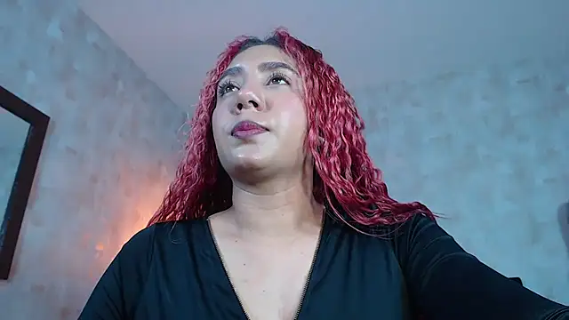 IsabelaLatina online show from 06.17.26