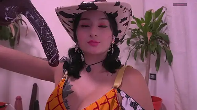 Sisirojas online show from 07.03.26