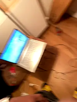 Snapshot of la_chiennete chatting on 09.17.25 la chiennete online show from 09.17.25