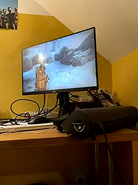 Snapshot of la_chiennete chatting on 09.22.25 la chiennete online show from 09.22.25