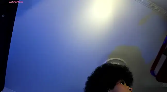 Snapshot of Apotheosis01 chatting on 01.04.25 Apotheosis01 online show from 01.04.25