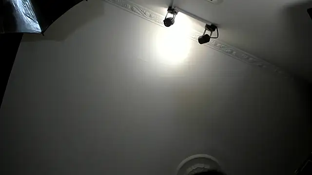 Snapshot of Apotheosis01 chatting on 03.20.25 Apotheosis01 online show from 03.20.25