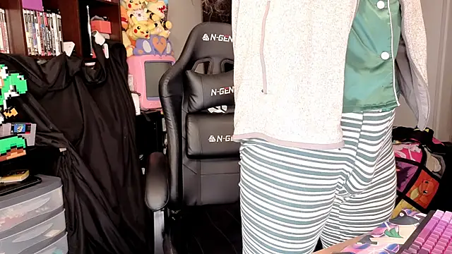 ShinyCherub online show from 02.17.26