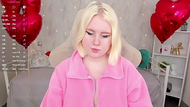 art lovee online show from 02.08.25