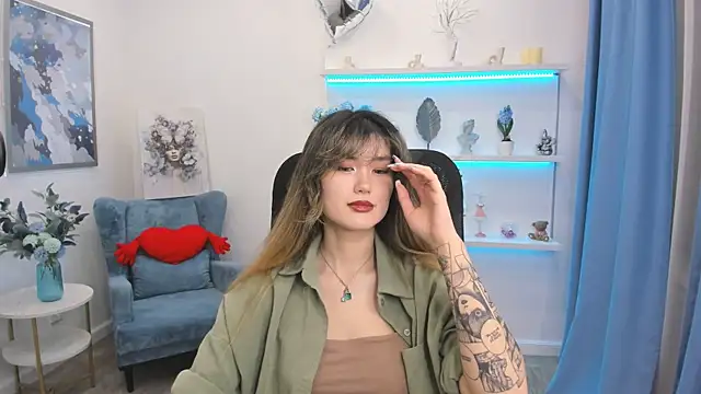 AnneTLi online show from 06.09.26