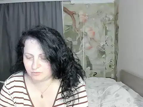 Lillian2 online show from 05.24.26