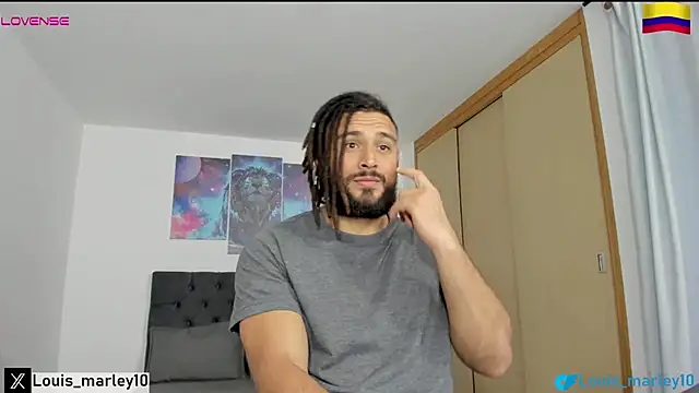 Snapshot of Louis_marley__ chatting on 01.31.25 Louis marley online show from 01.31.25