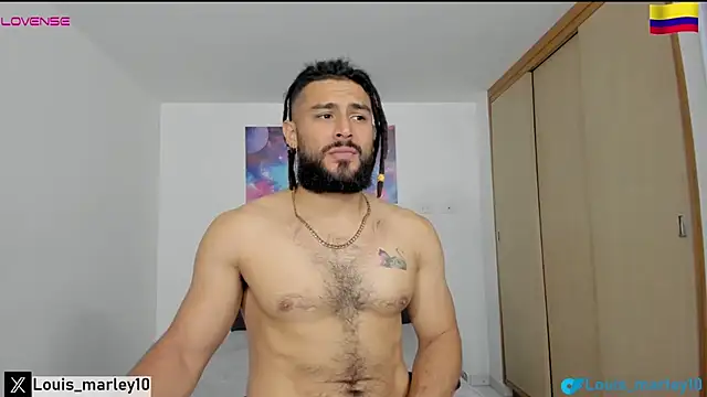 Snapshot of Louis_marley__ chatting on 02.02.25 Louis marley online show from 02.02.25