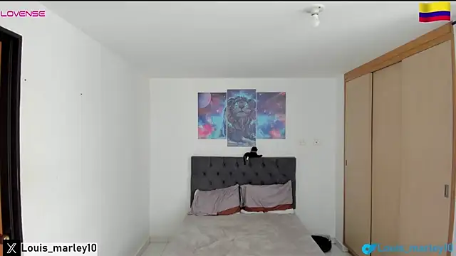 Snapshot of Louis_marley__ chatting on 02.05.25 Louis marley online show from 02.05.25