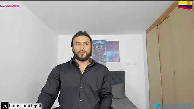 Snapshot of Louis_marley__ chatting on 02.15.25 Louis marley online show from 02.15.25