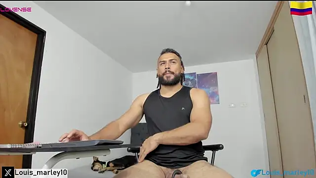 Snapshot of Louis_marley__ chatting on 03.04.25 Louis marley online show from 03.04.25