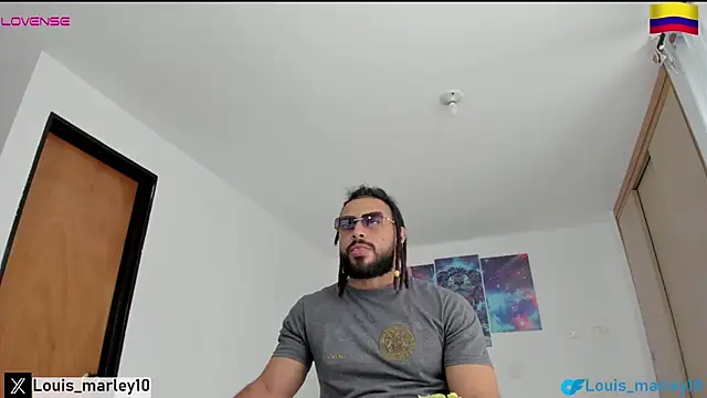 Snapshot of Louis_marley__ chatting on 03.07.25 Louis marley online show from 03.07.25