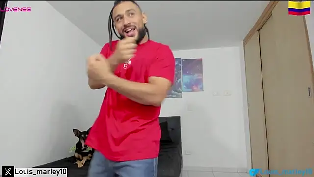 Snapshot of Louis_marley__ chatting on 03.14.25 Louis marley online show from 03.14.25