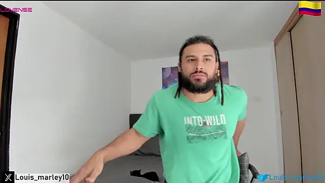 Snapshot of Louis_marley__ chatting on 09.24.25 Louis marley online show from 09.24.25