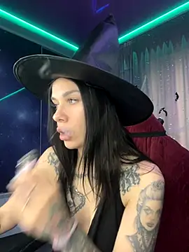 Queen of pain online show from 10.28.25